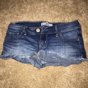 Hollister jean shorts size 0 waist 24